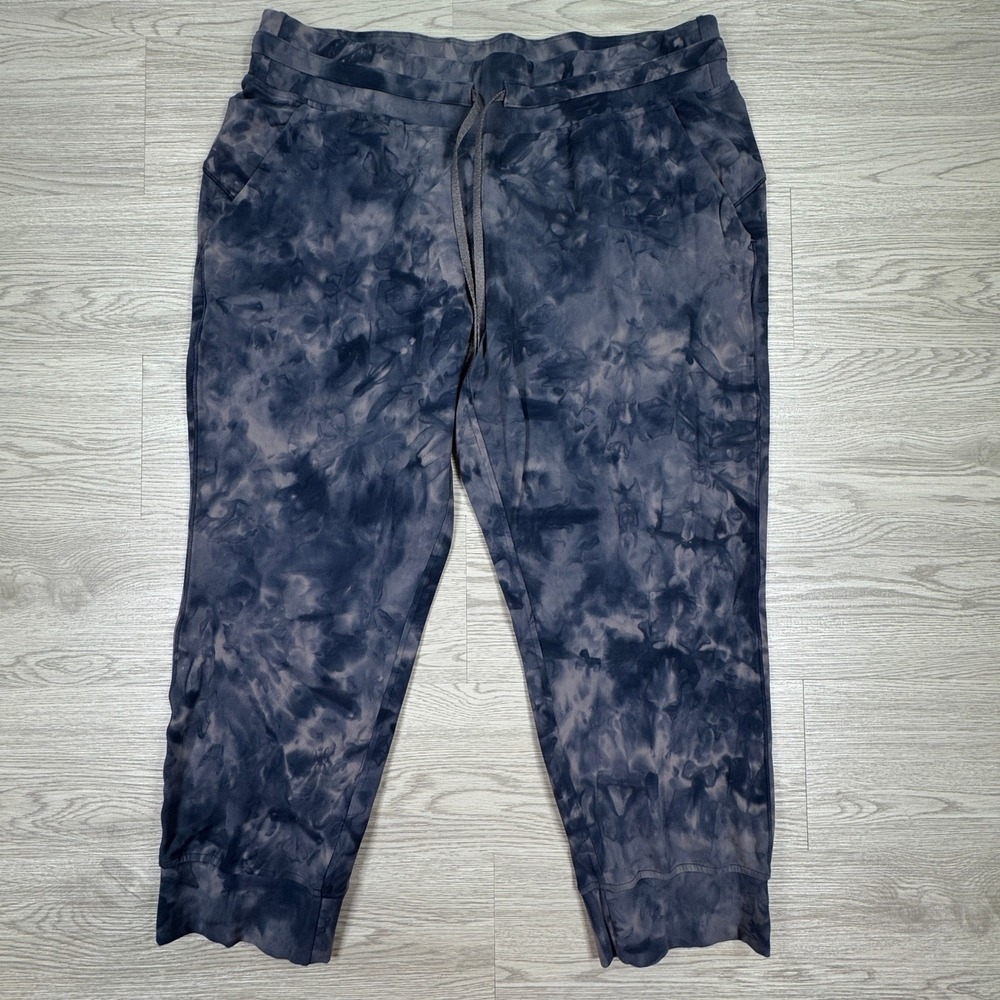Lululemon Women Joggers Align High Rise Tie Dye Blue Size 14 Crop Sweatpants